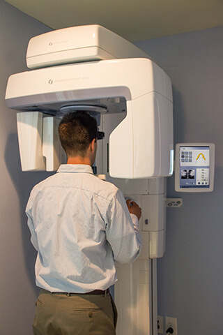 Patient receives 3D digital x-rays
