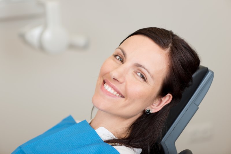 Searching for the Best Capital District Cosmetic Dentist? 10 Things to Consider
